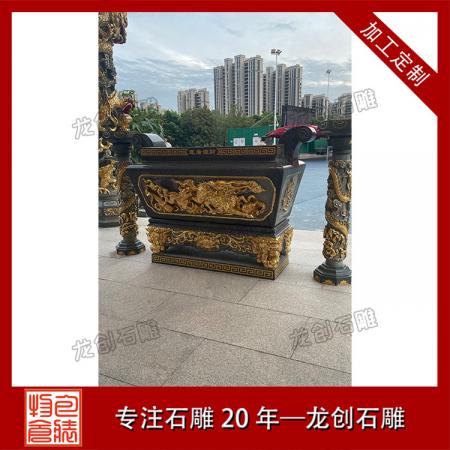 如何根據寺院空間選擇大小合適的石雕香爐？